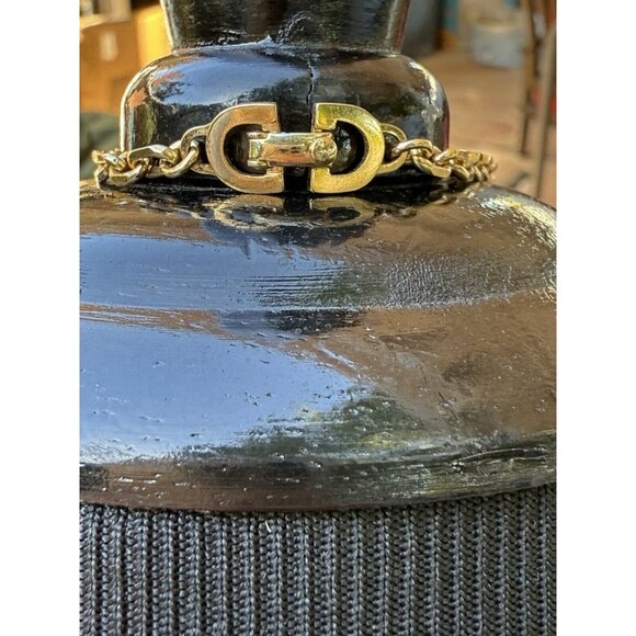 Christian Dior Gold CD Logo Charm Vintage Bracelet CD Clasp - Picture 6 of 9